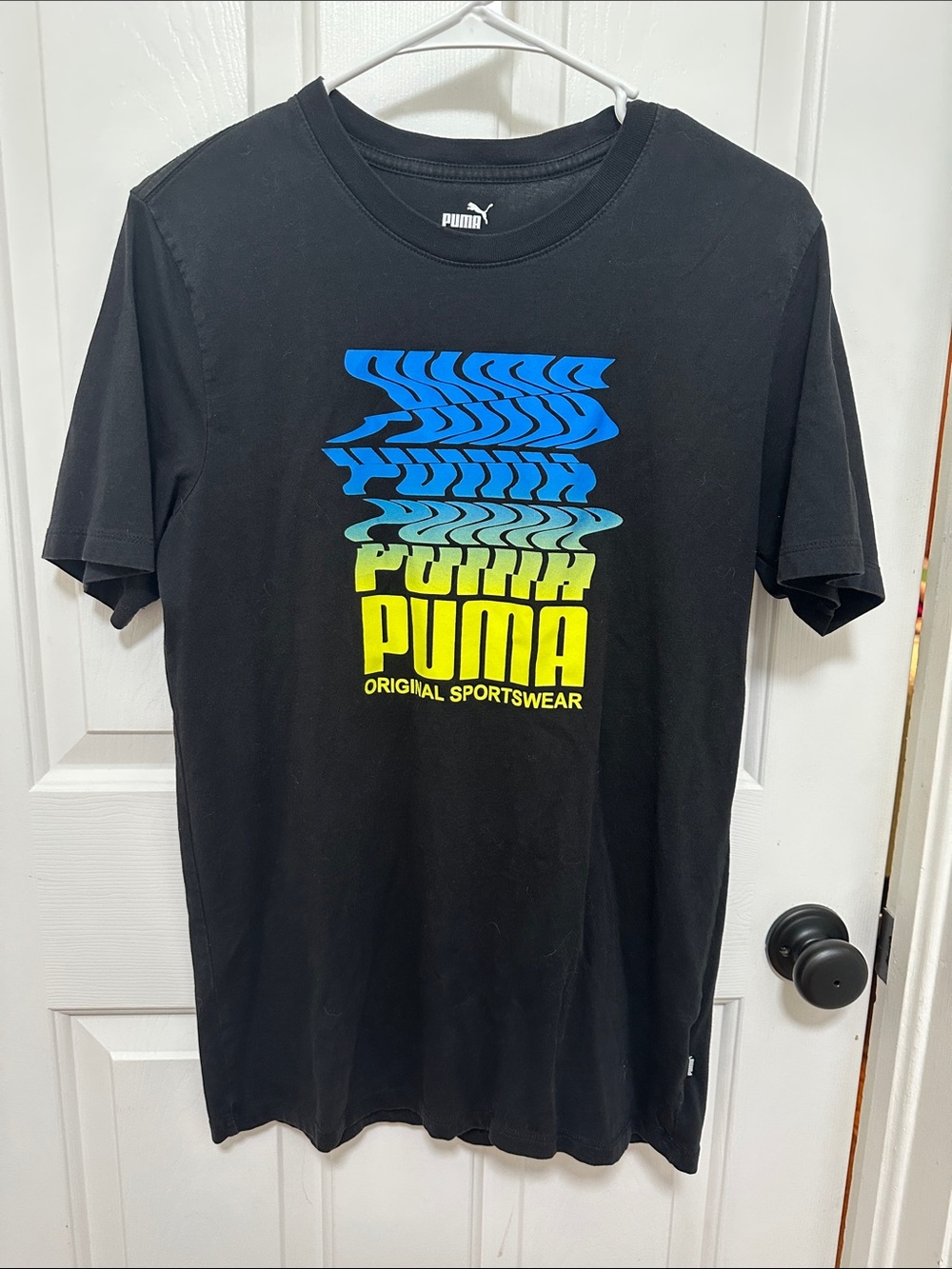 0225 Puma‎ Black Tee with Blue-to-Yellow Gradient Graphic medium
